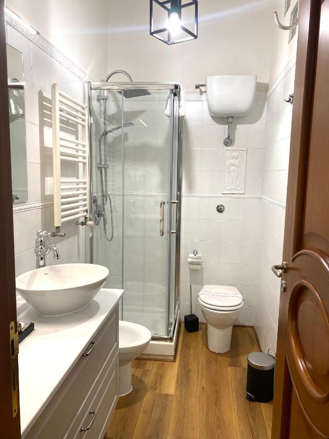 Miluar - Centro Storico - Lungo La Via Della Musica Bed & Breakfast Наполи Екстериор снимка
