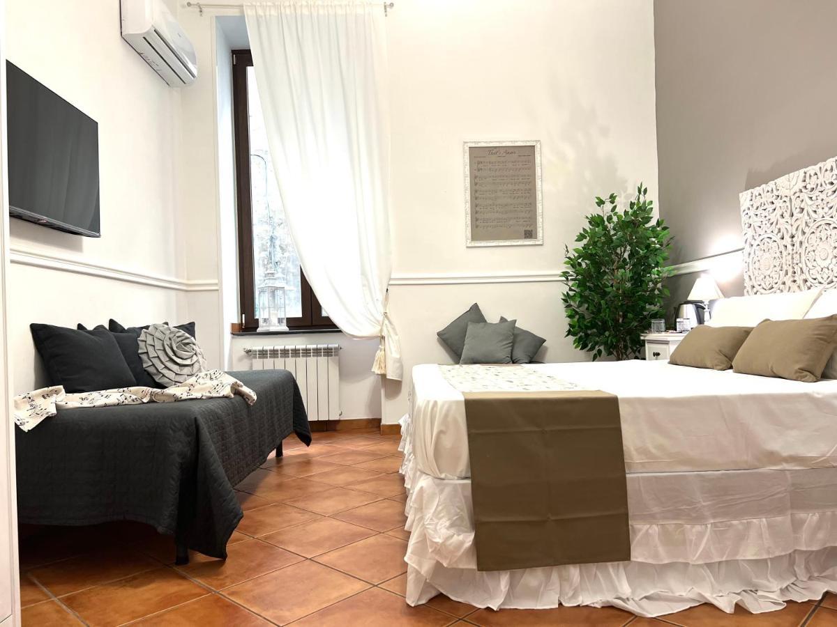 Miluar - Centro Storico - Lungo La Via Della Musica Bed & Breakfast Наполи Екстериор снимка